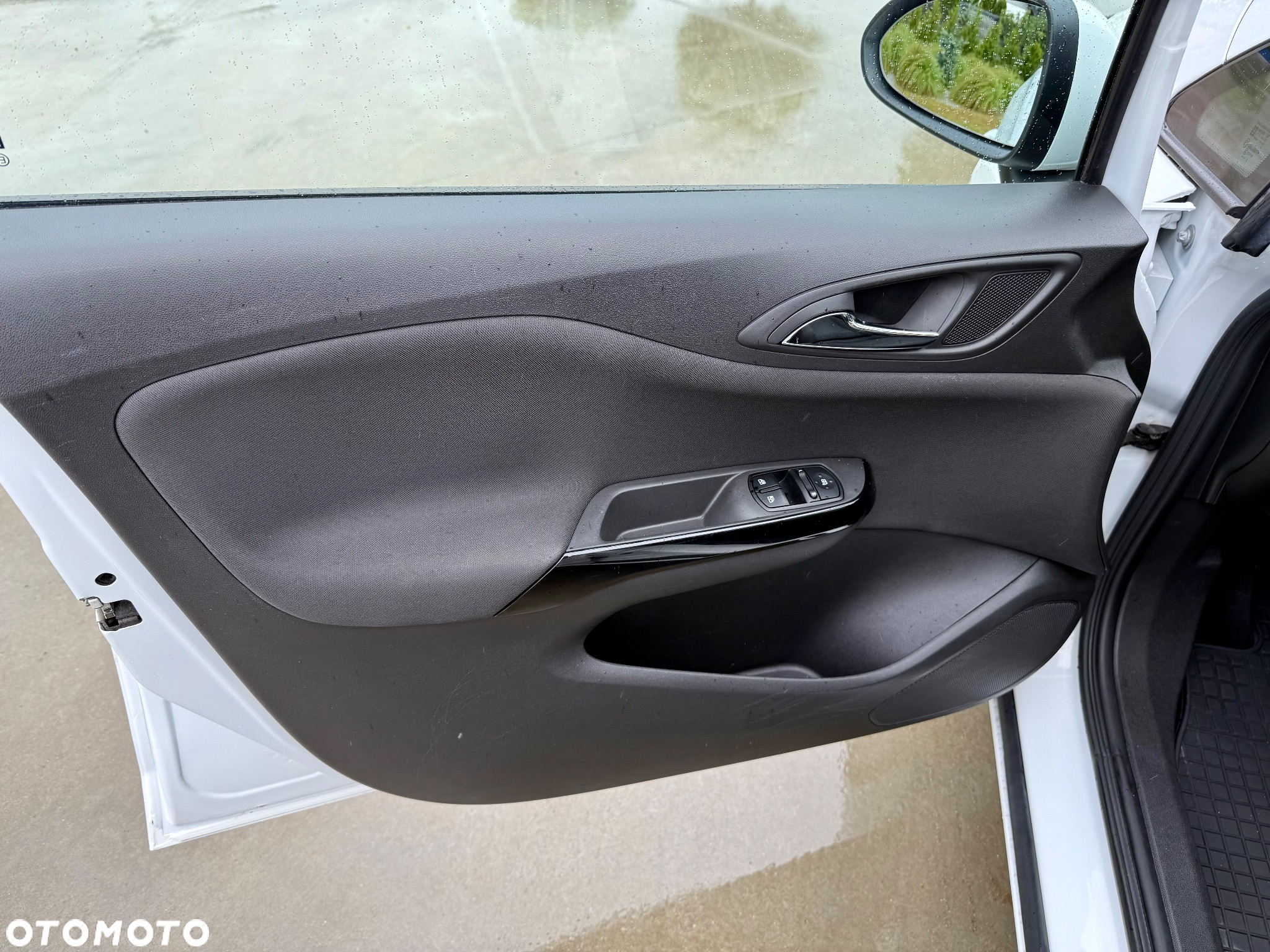 Opel Corsa 1.0 T Cosmo EcoFLEX S&S - 13