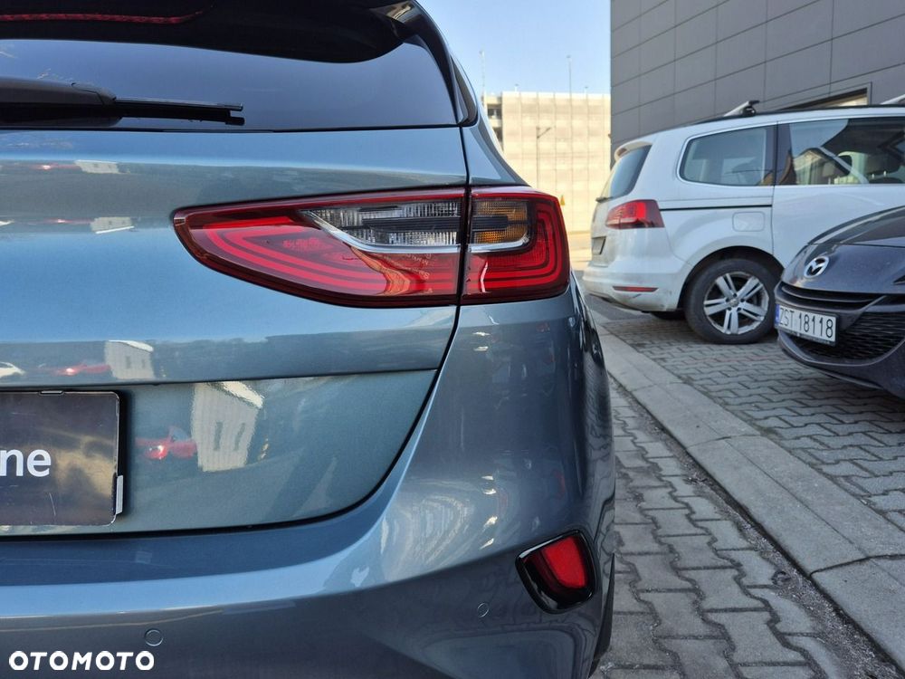 Kia Ceed 1.5 T-GDI M DCT - 21