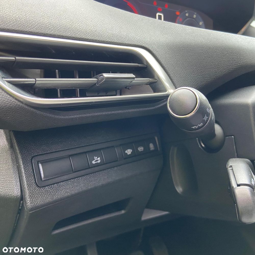 Peugeot 3008 HDi FAP 150 Platinum - 27