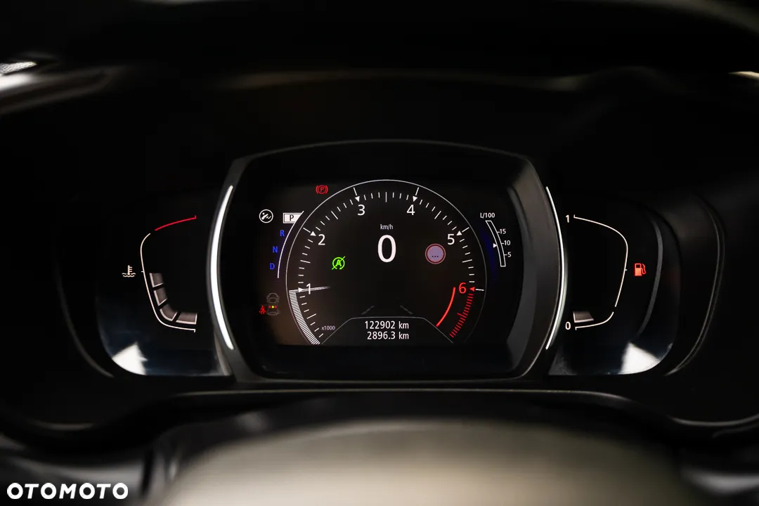 Renault Kadjar Energy TCe 130 EDC LIMITED - 25