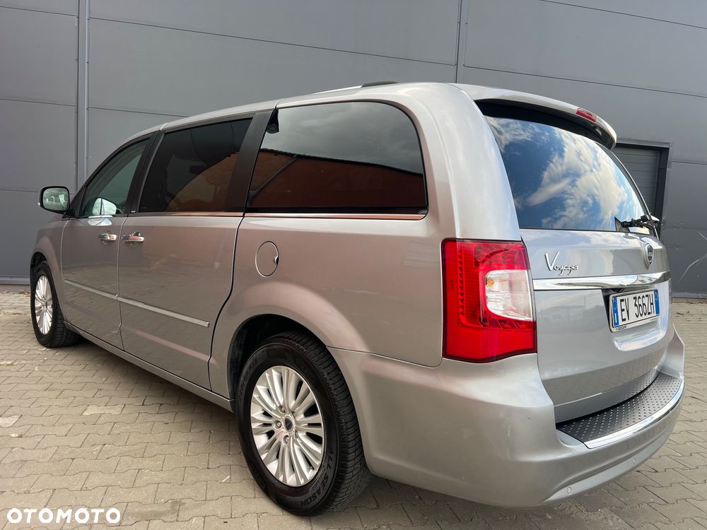 Lancia Voyager 2.8 Multijet 16v Platinum - 3