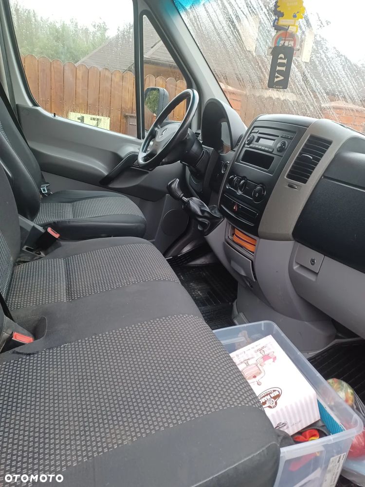 Mercedes-Benz sprinter - 8