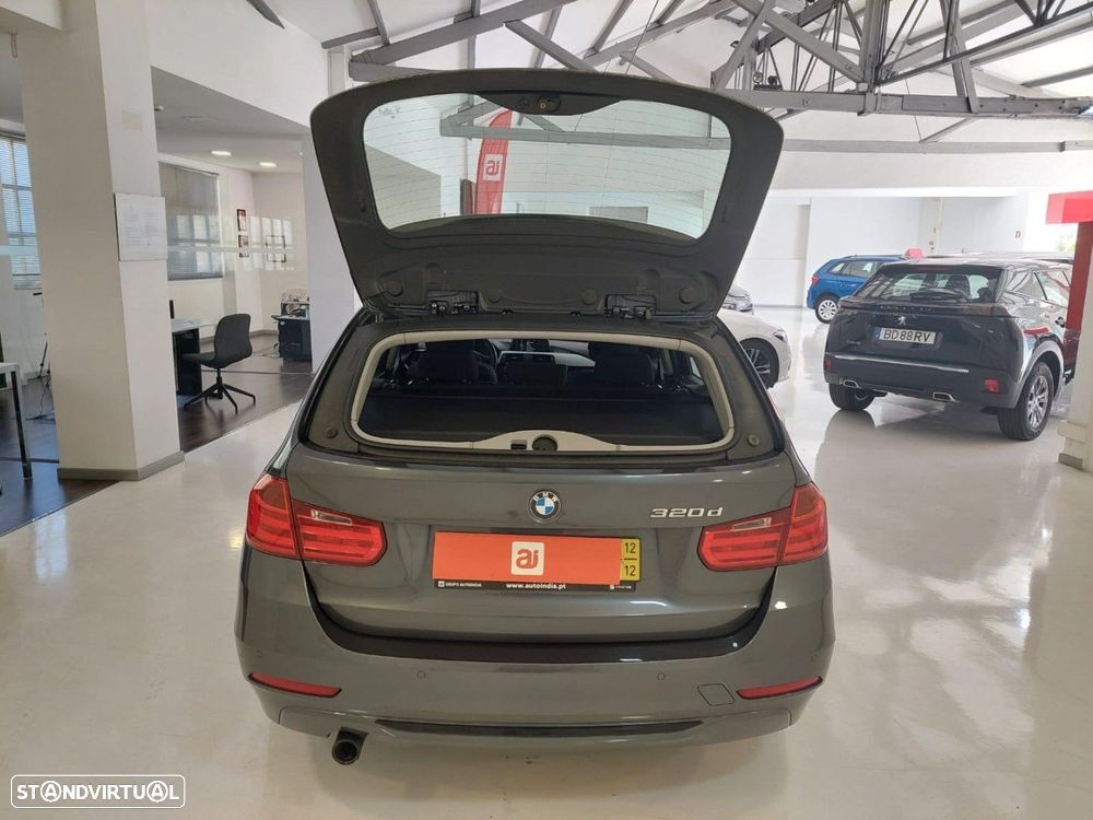 BMW 320 d Line Sport - 8