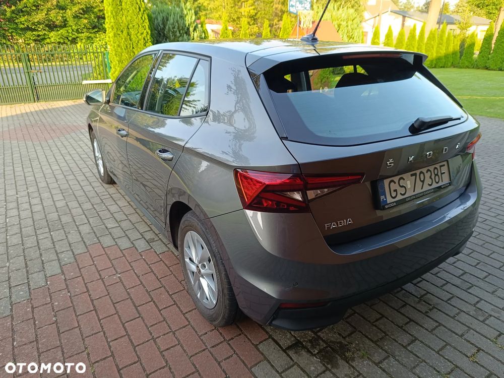 Skoda Fabia 1.0 Ambition - 4