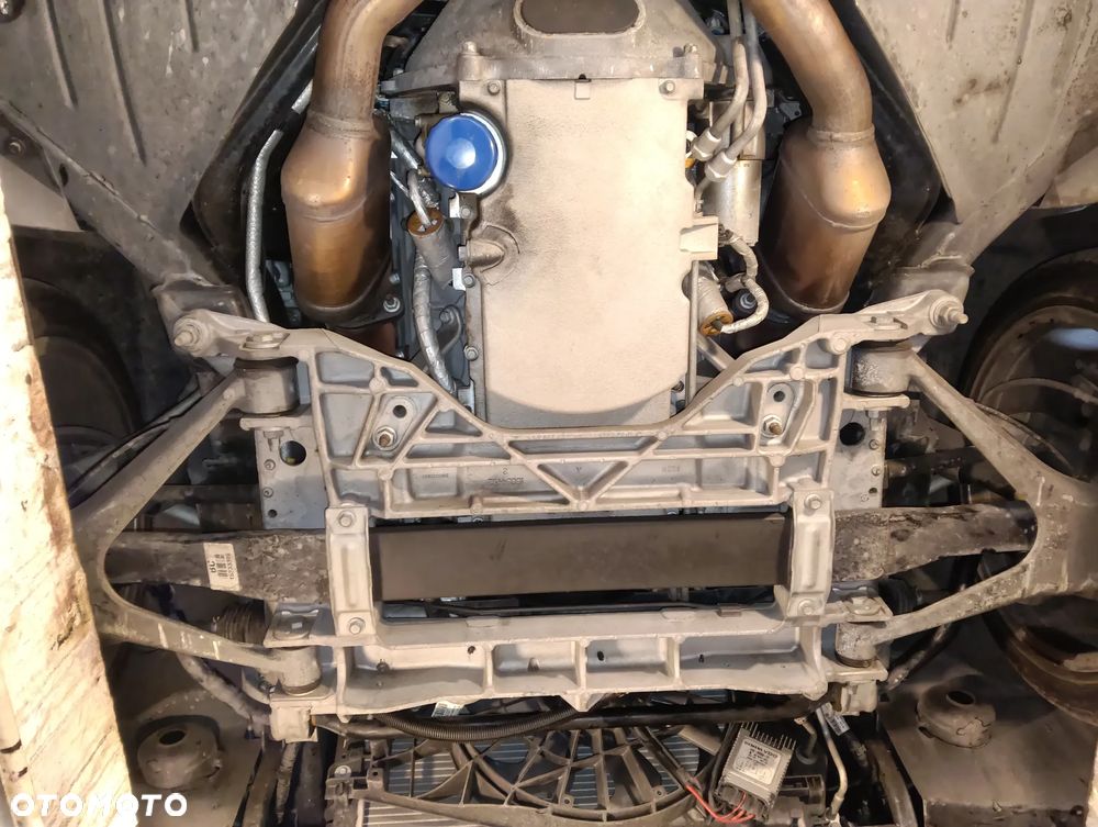 Chevrolet Corvette - 17