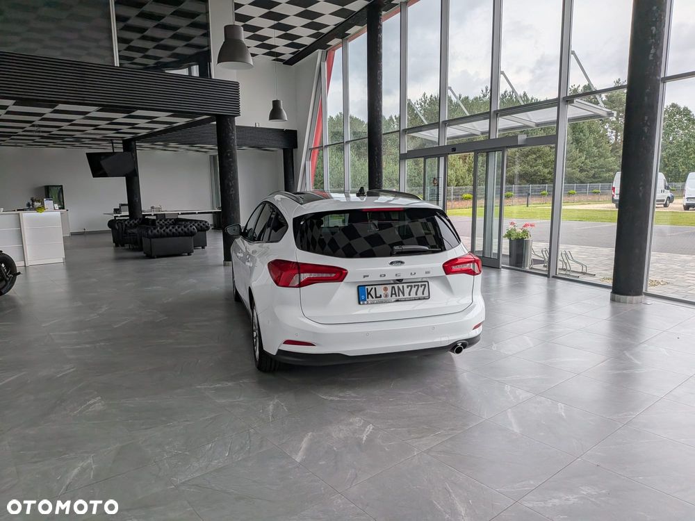 Ford Focus - 6