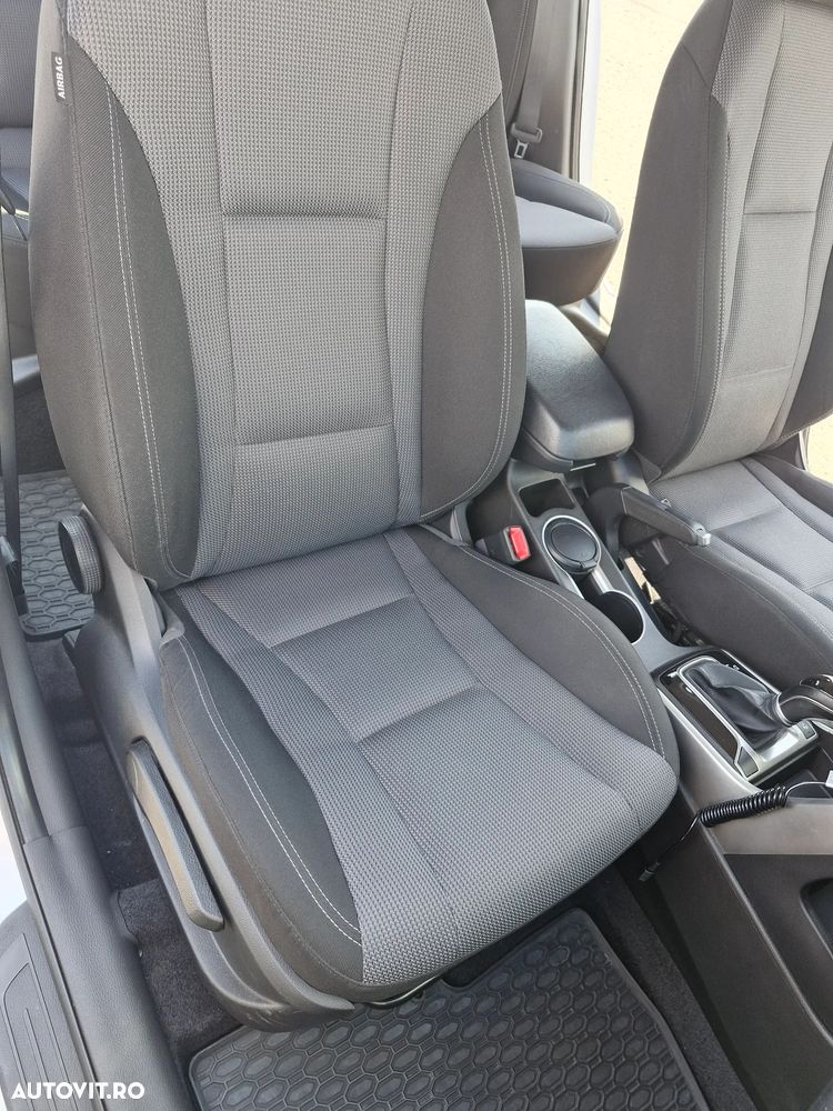 HYUNDAI i30 2016 — imagine 13
