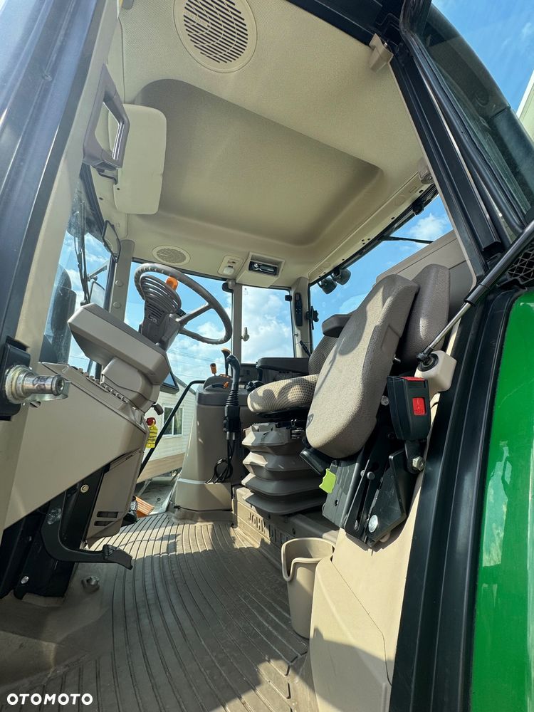 John Deere 6155 M - 6