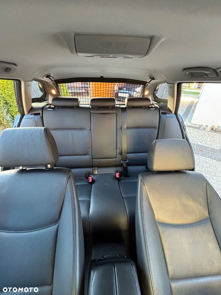 BMW Seria 3 318i Edition Exclusive - 19