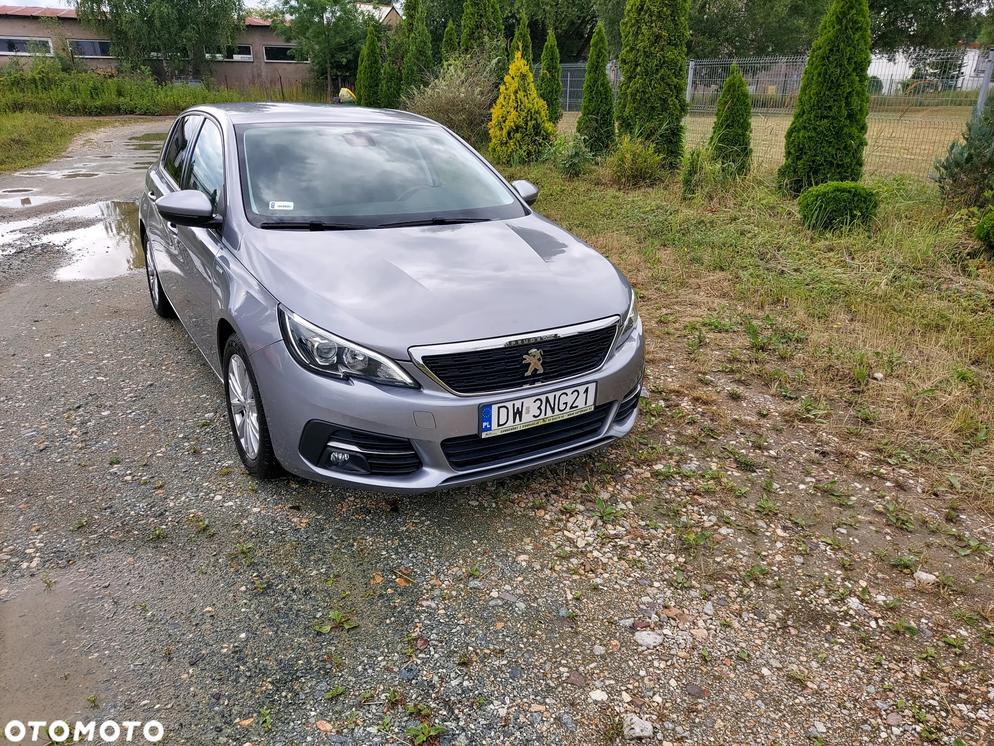 Peugeot 308 1.2 PureTech Business Line S&S - 7
