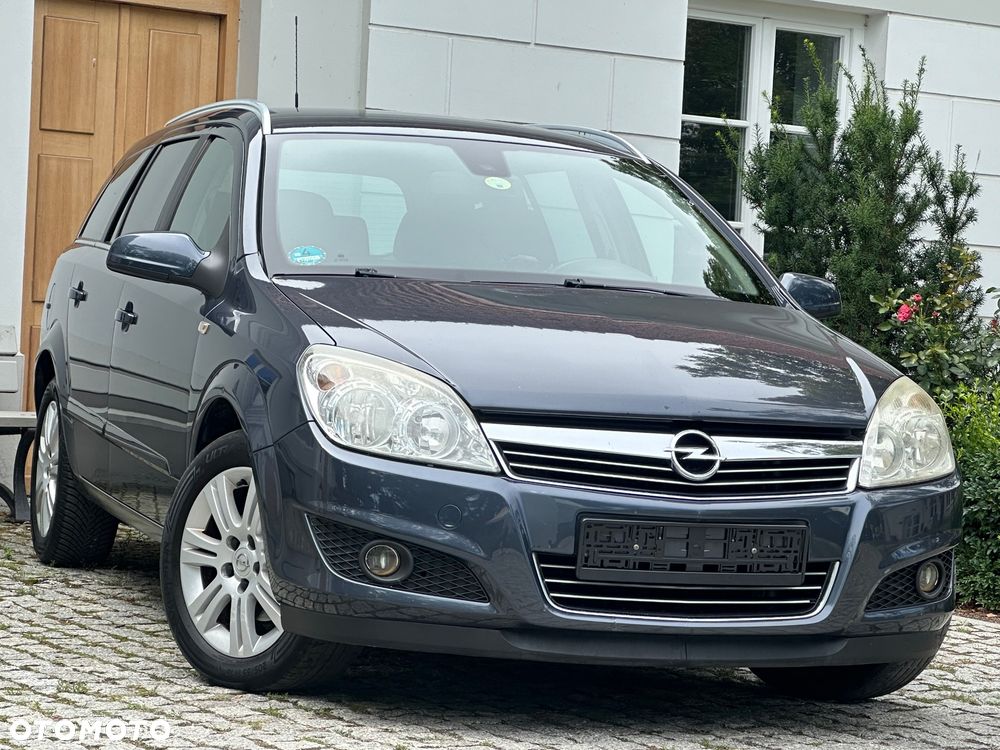 Opel Astra 1.6 Essentia EasyTronic - 11