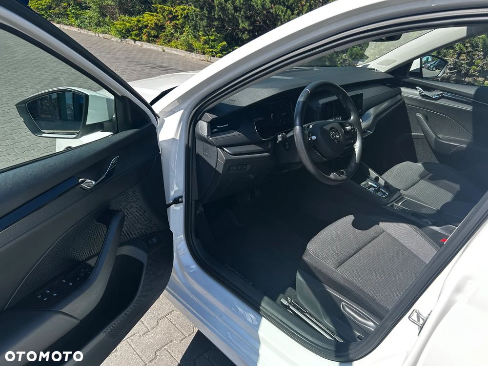 Skoda Octavia 2.0 TDI SCR Ambition DSG - 13