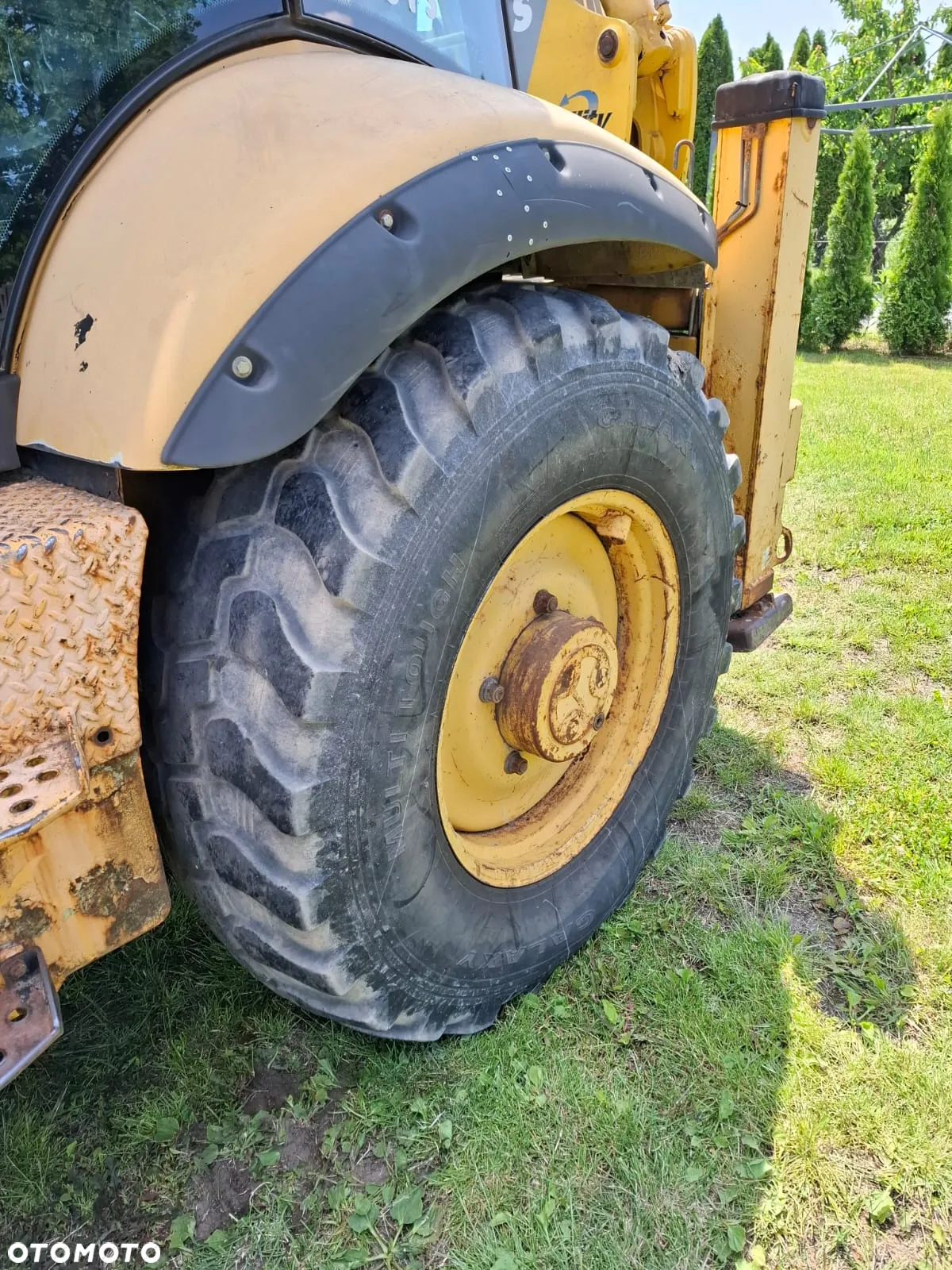 Komatsu WB97S-2 - 19