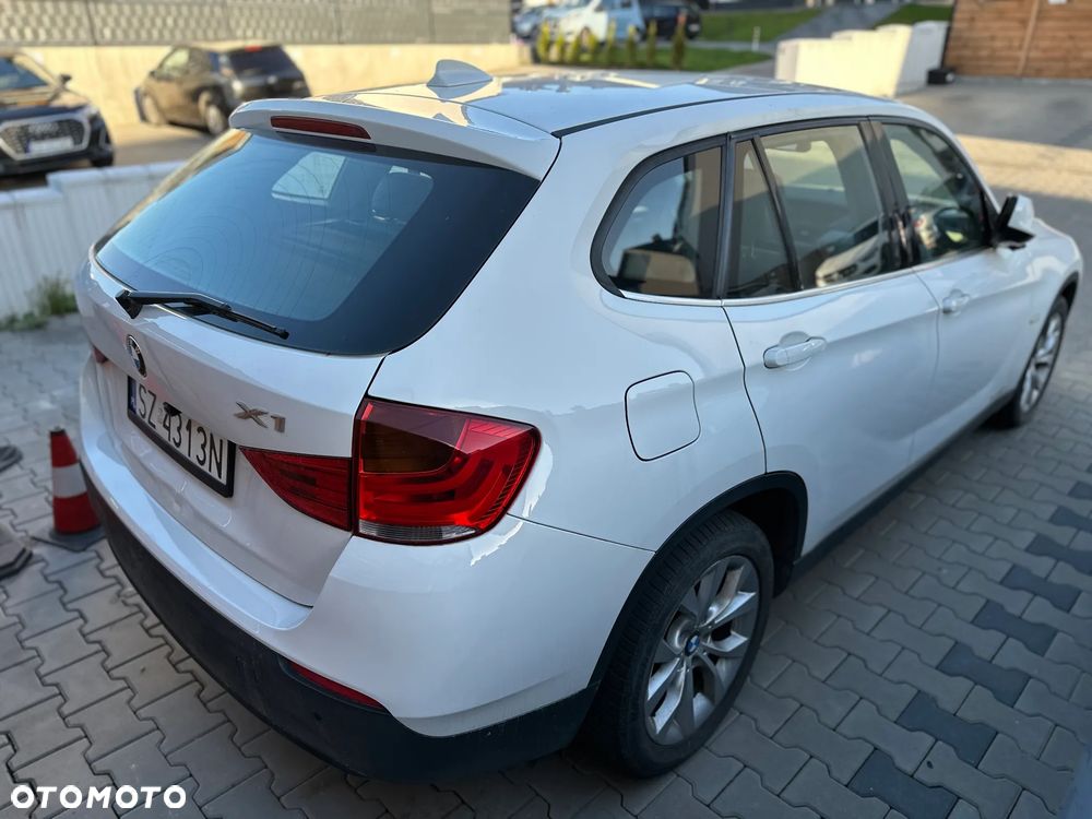 BMW X1 xDrive18d - 3