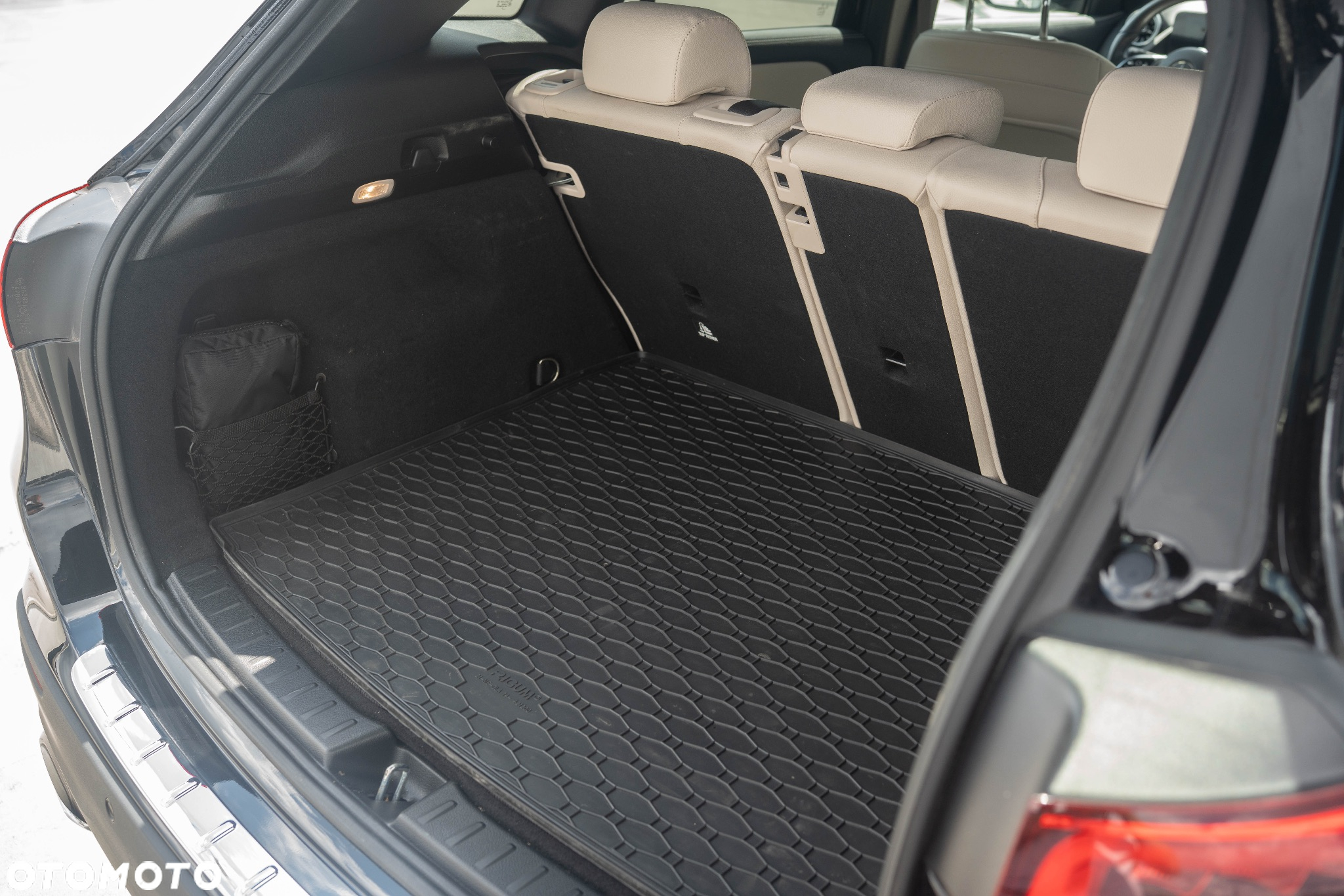Mercedes-Benz GLA 200 Style - 27