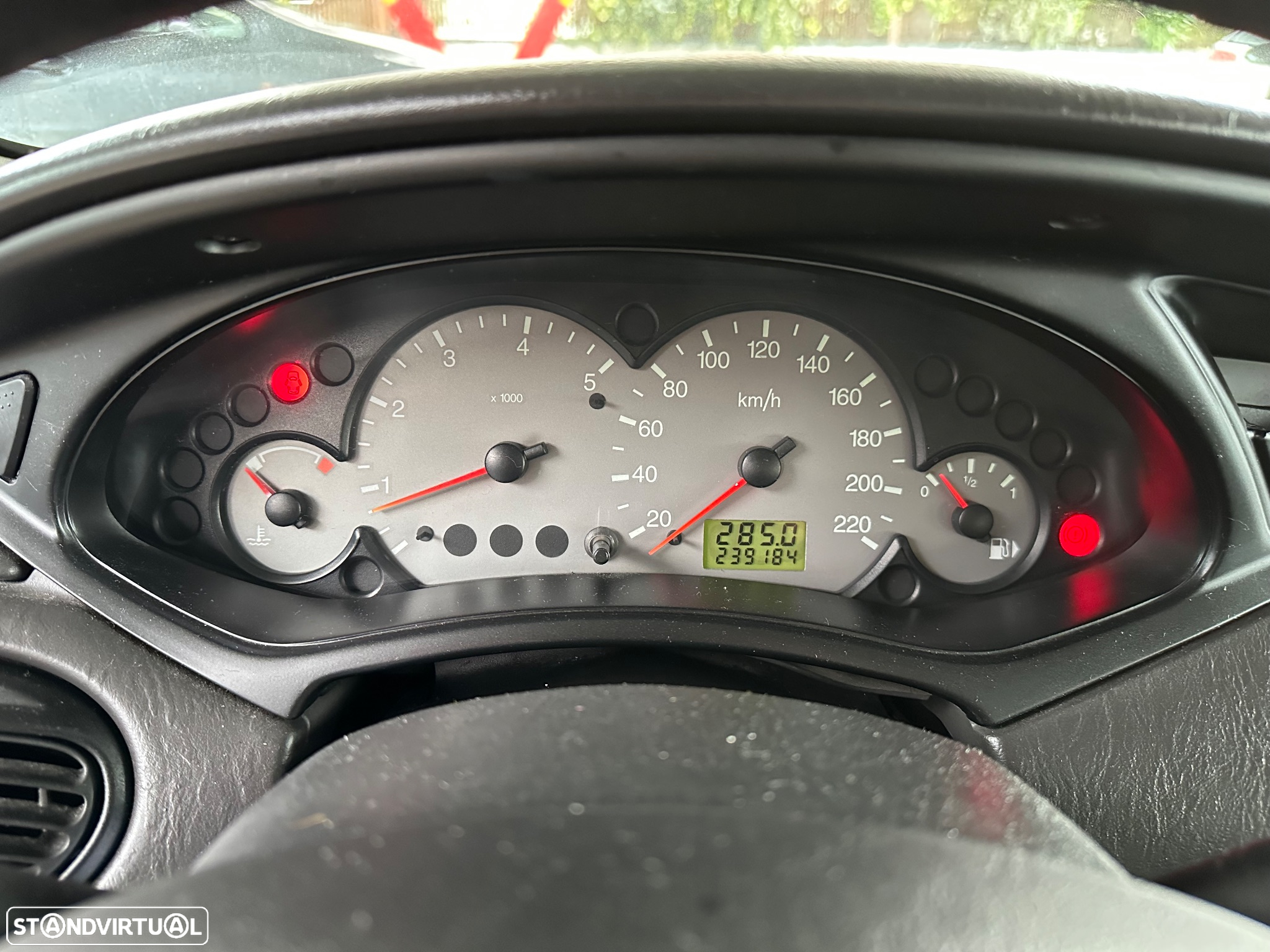 Ford Focus 1.8 TDdi Trend - 13