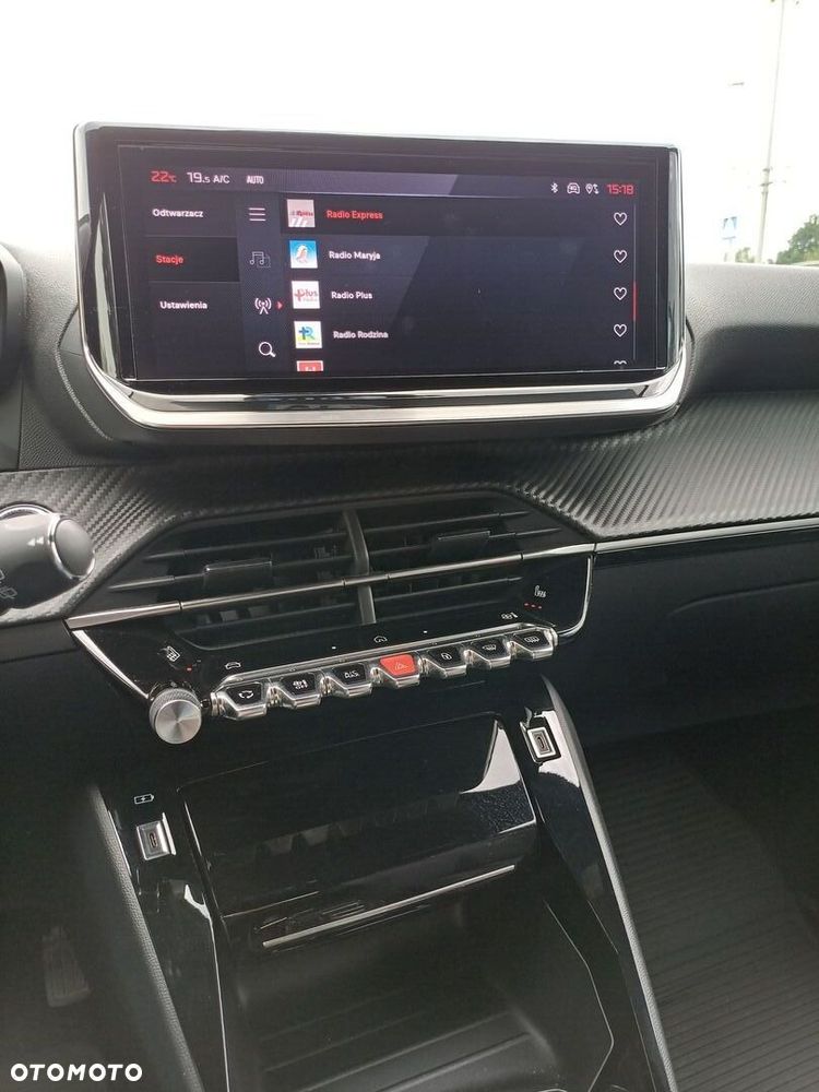 Peugeot 2008 - 15