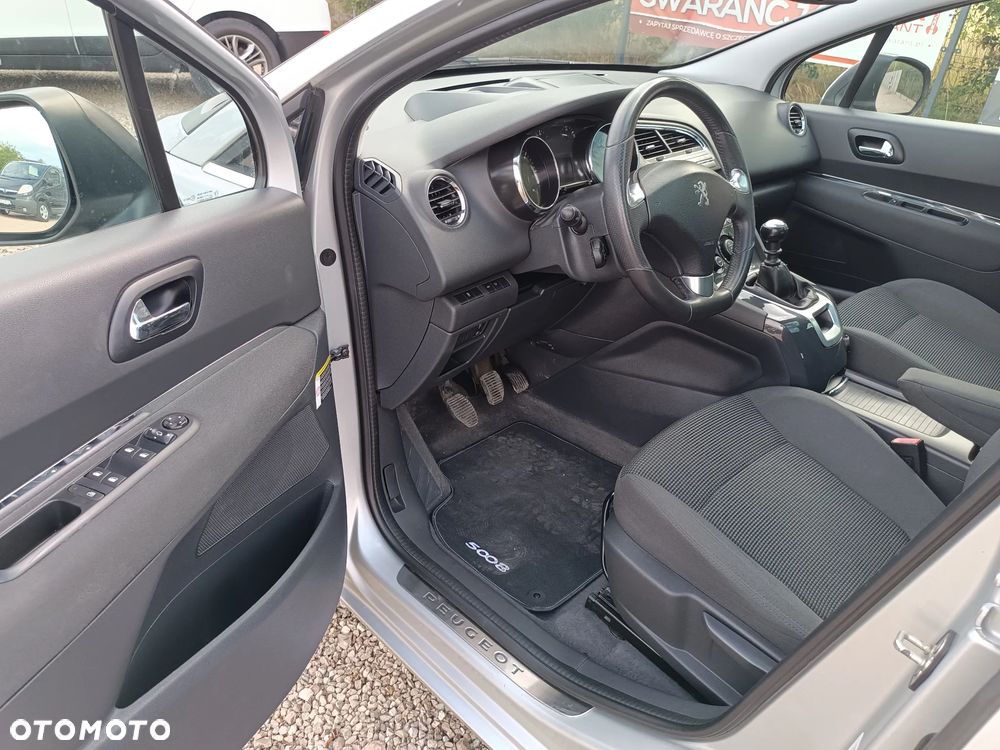 Peugeot 5008 1.6 HDi Access 7os - 26