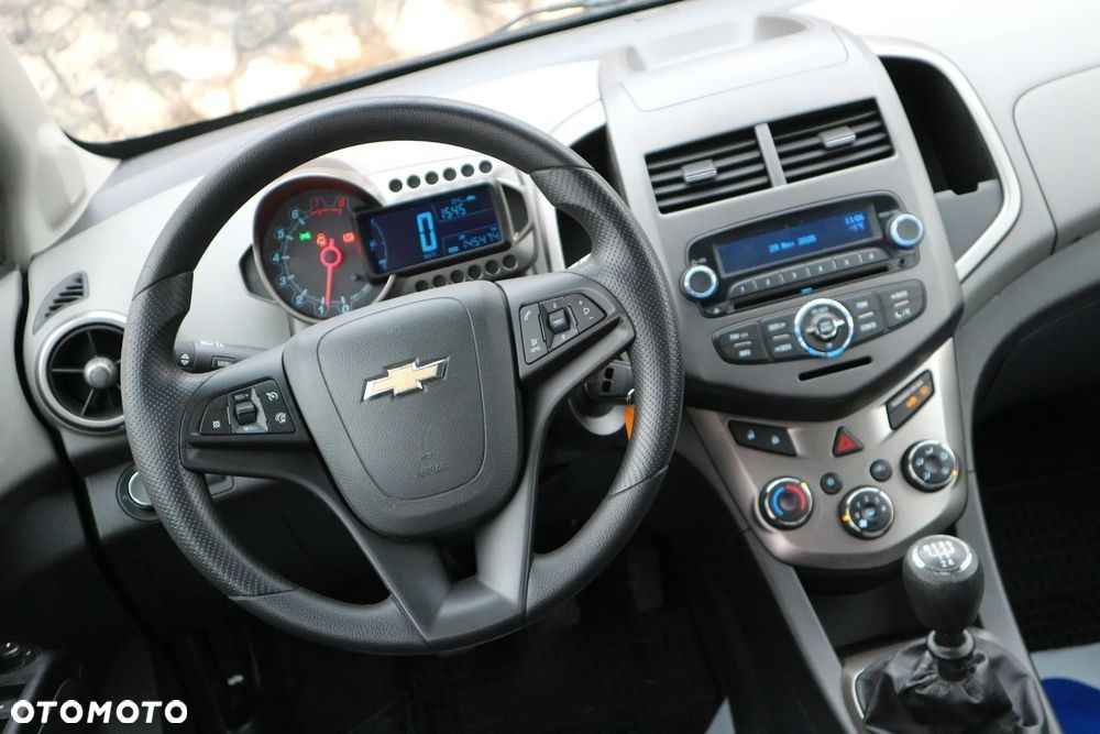 Chevrolet Aveo 1.2 LS+ - 31