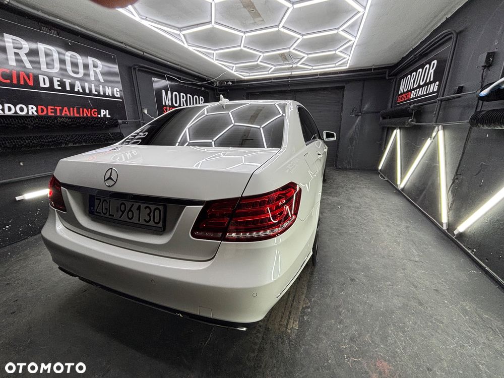 Mercedes-Benz Klasa E 400 7G-TRONIC Edition - 5