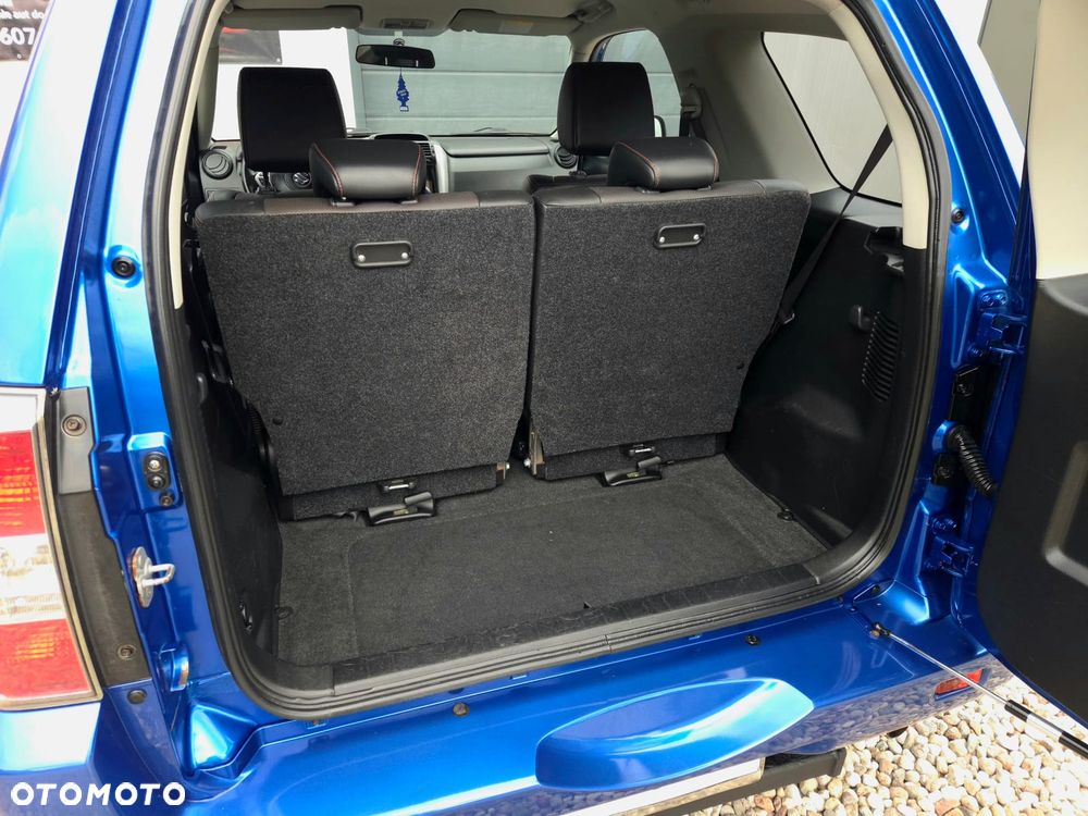Suzuki Grand Vitara 1.6 Club - 33