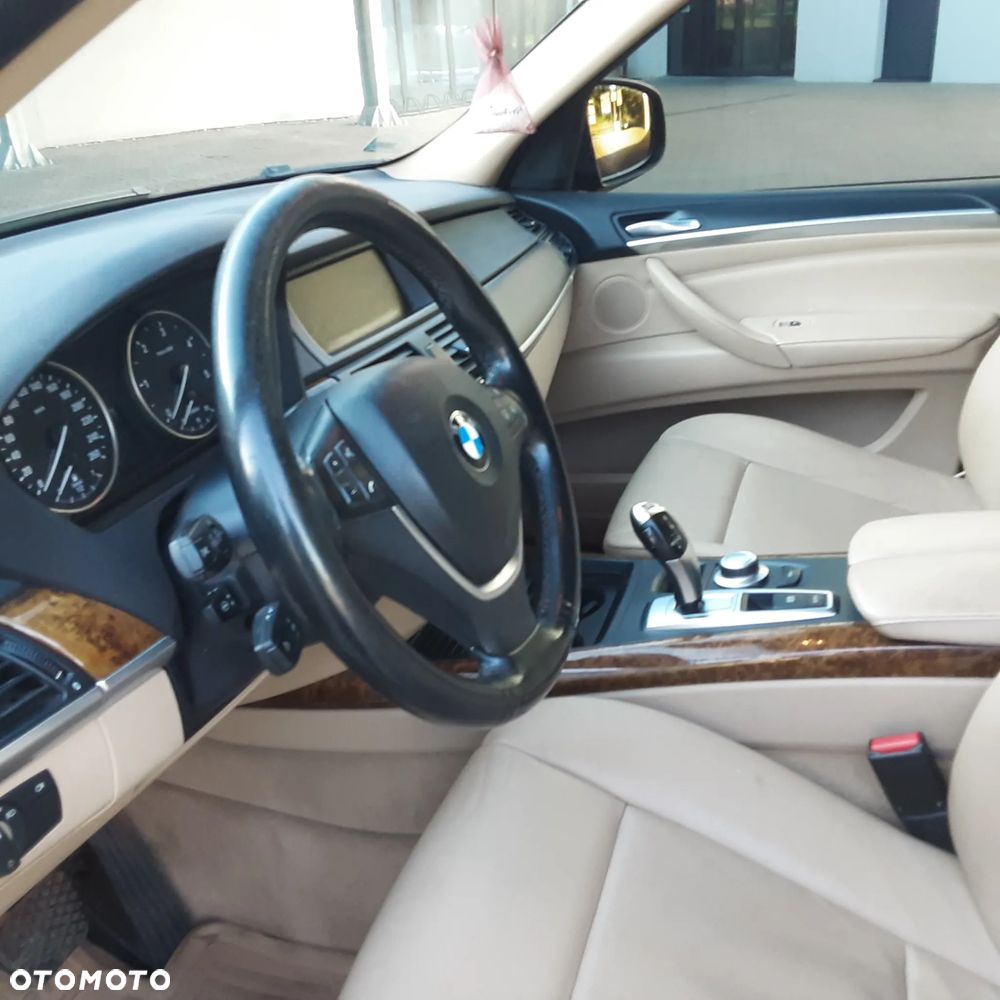 BMW X5 xDrive35d - 13