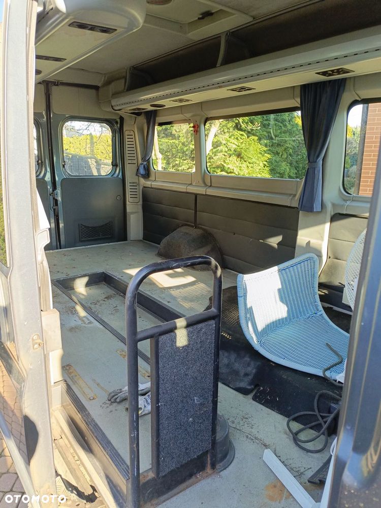 Citroën Jumper Boxer Ducato 3,0 156PS 2008r Klima Webasto autobus 17osób DMC 4200kg Hak 2500kg bus oszklony lub baza pod kampera - 3