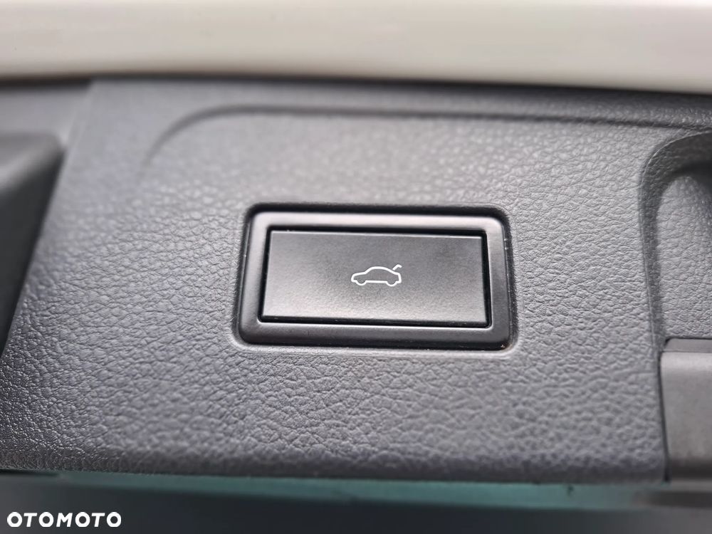 Volkswagen Passat 2.0 TDI BMT Highline DSG - 18