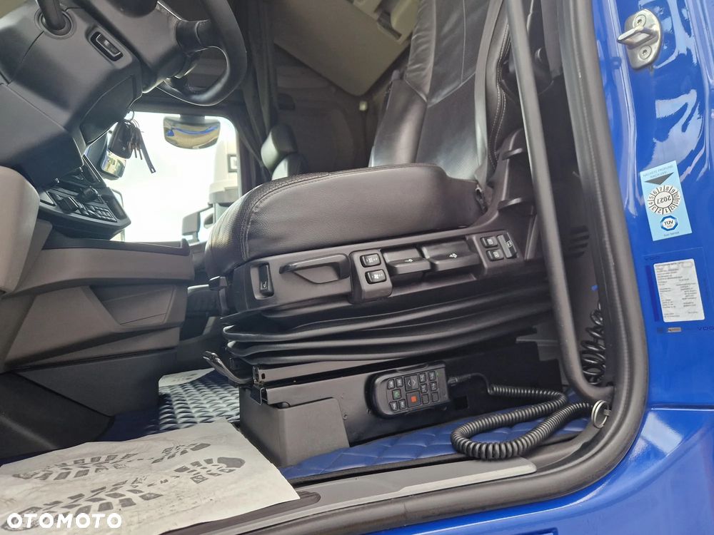 Scania S500 Full 6-AIR Nowe Opony Alu Felgi TV Skórzane fotele Osłony międzyosiowe/JVG Gliwice - 21