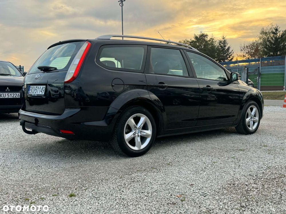 Ford Focus - 16