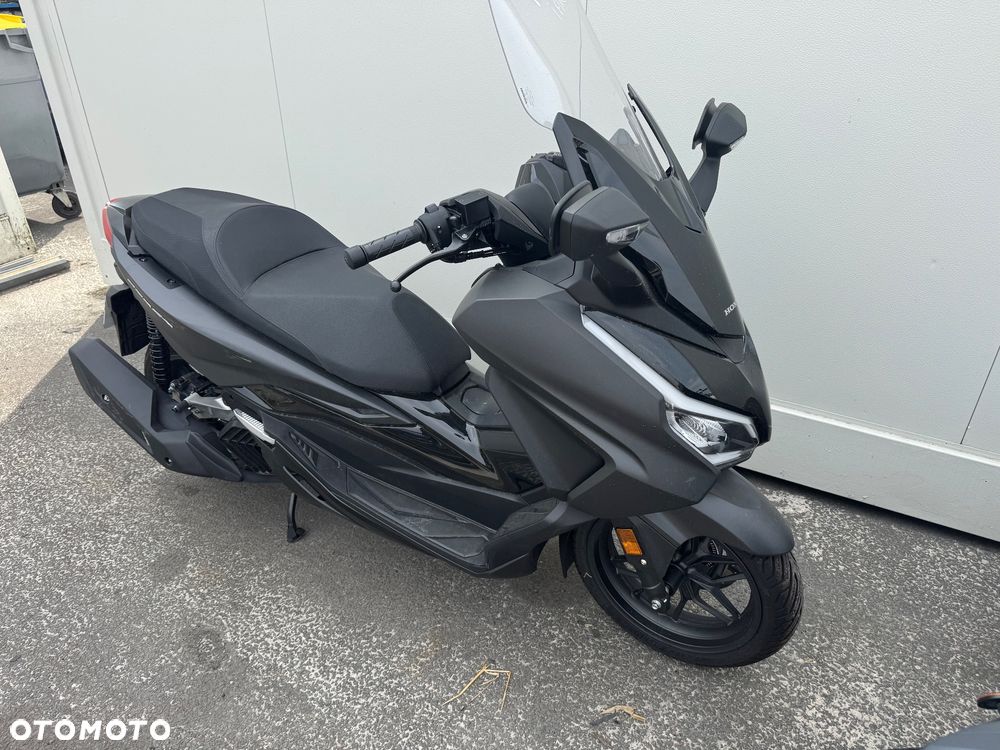 Honda NSS - 1