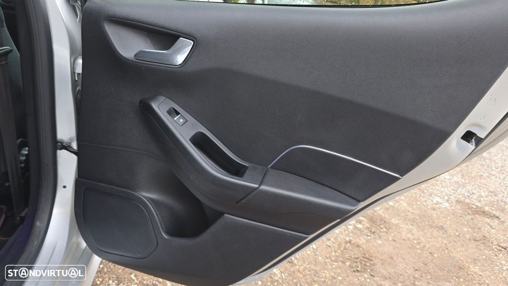 Ford Fiesta 1.0 EcoBoost ST-Line - 44