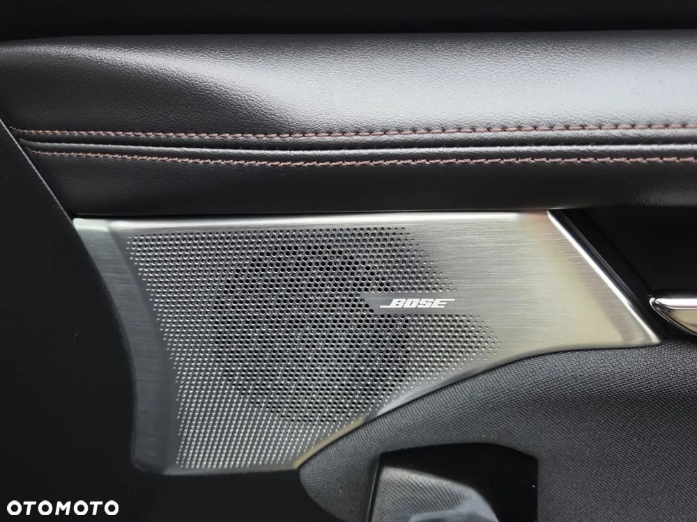 Mazda 3 2.0 mHEV Hikari - 37