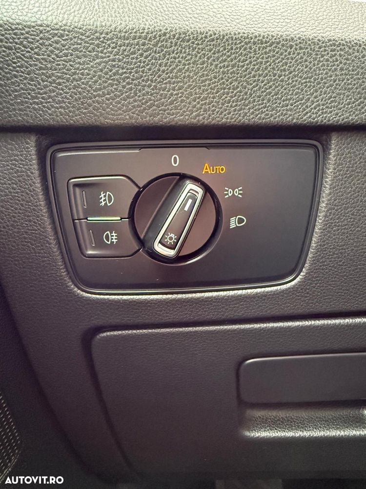 Volkswagen Passat Variant 2.0 TDI (BlueMotion Technology) Comfortline - 29