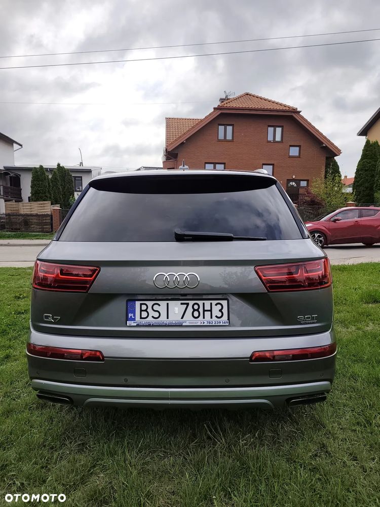 Audi Q7 - 12