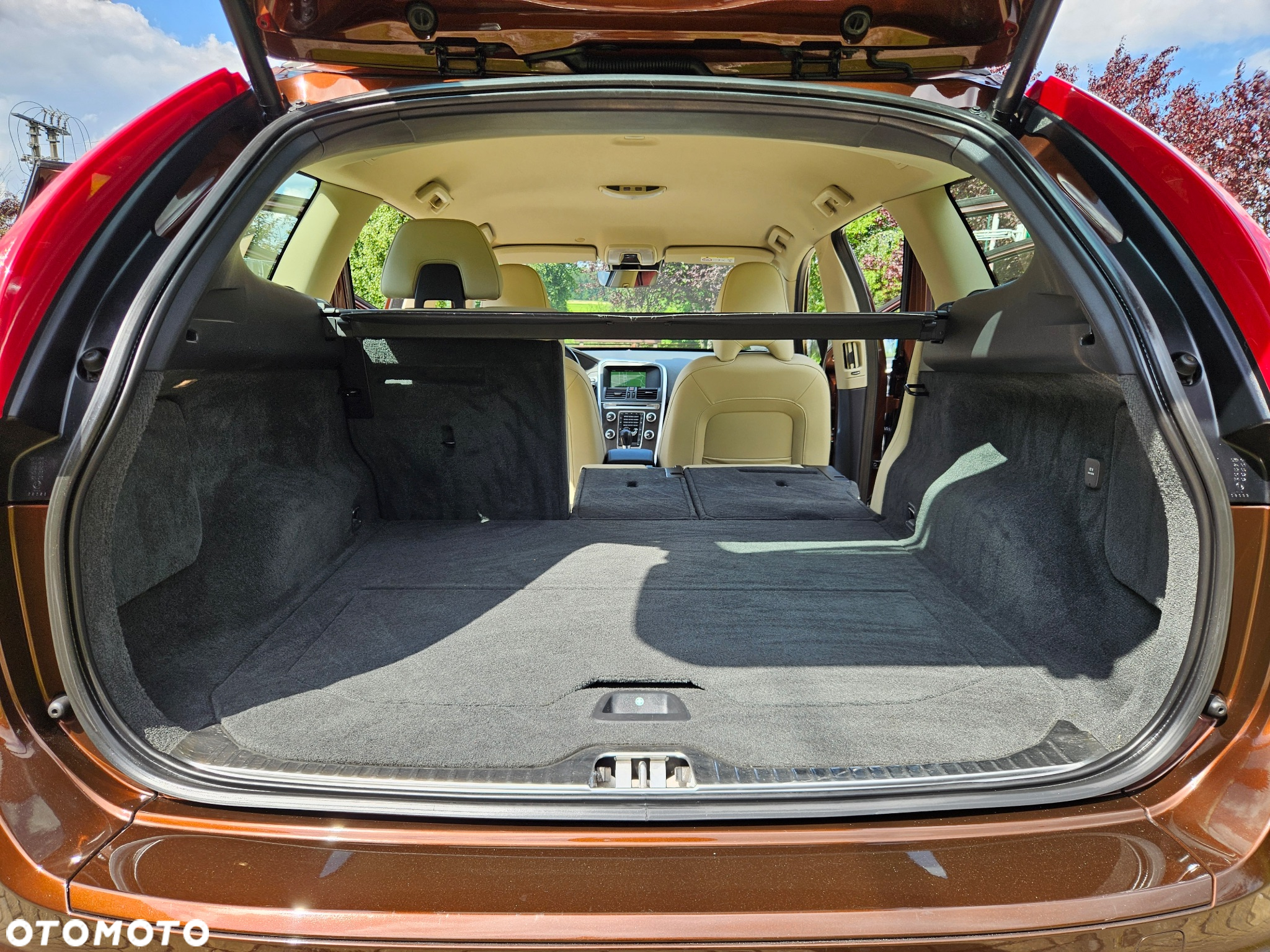 Volvo XC 60 D4 AWD Summum - 32