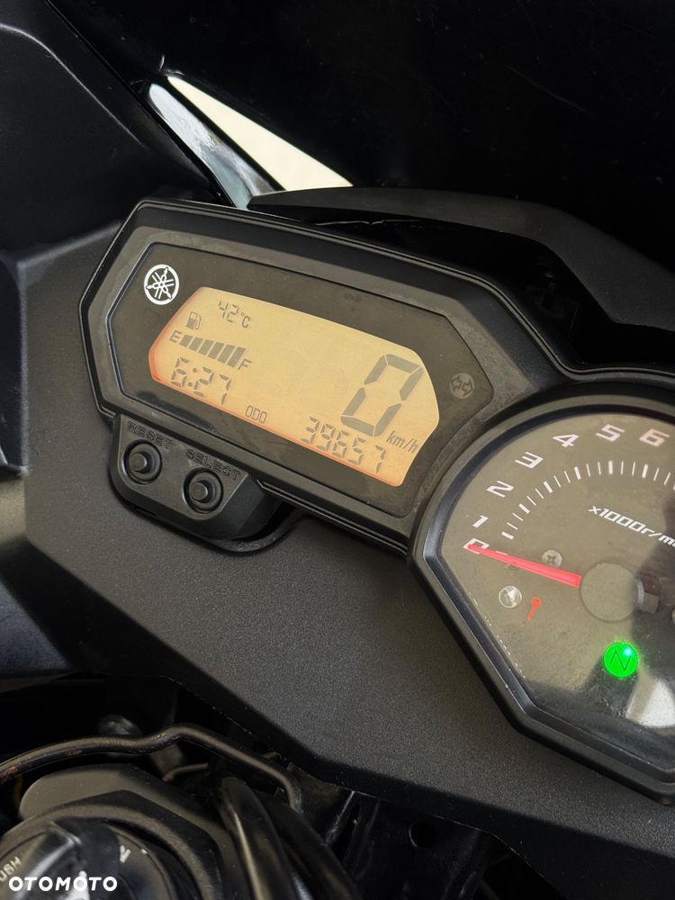 Yamaha XJ - 7