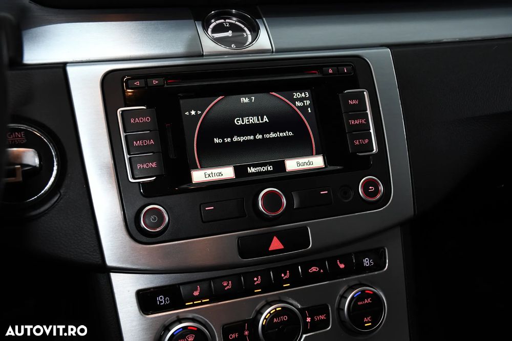 Volkswagen Passat CC 2.0 TDI BlueMotion Technology DSG - 16