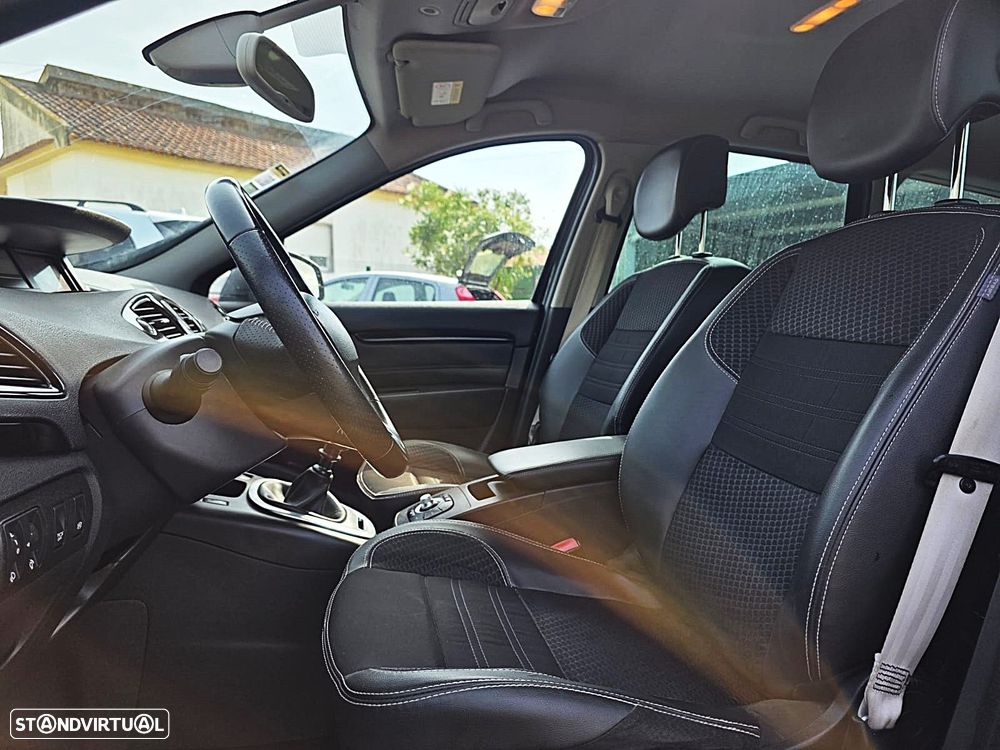 Renault Grand Scénic 1.6 dCi Bose Edition SS - 10