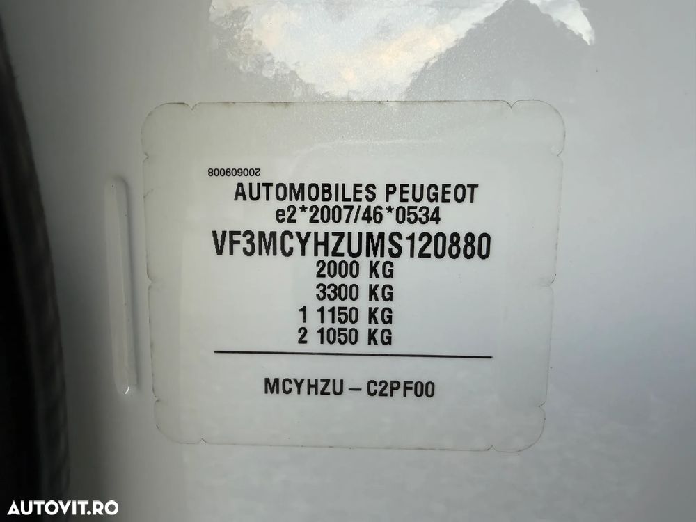 Peugeot 3008 BlueHDi 130 Stop & Start EAT8 Allure Business-Paket - 8