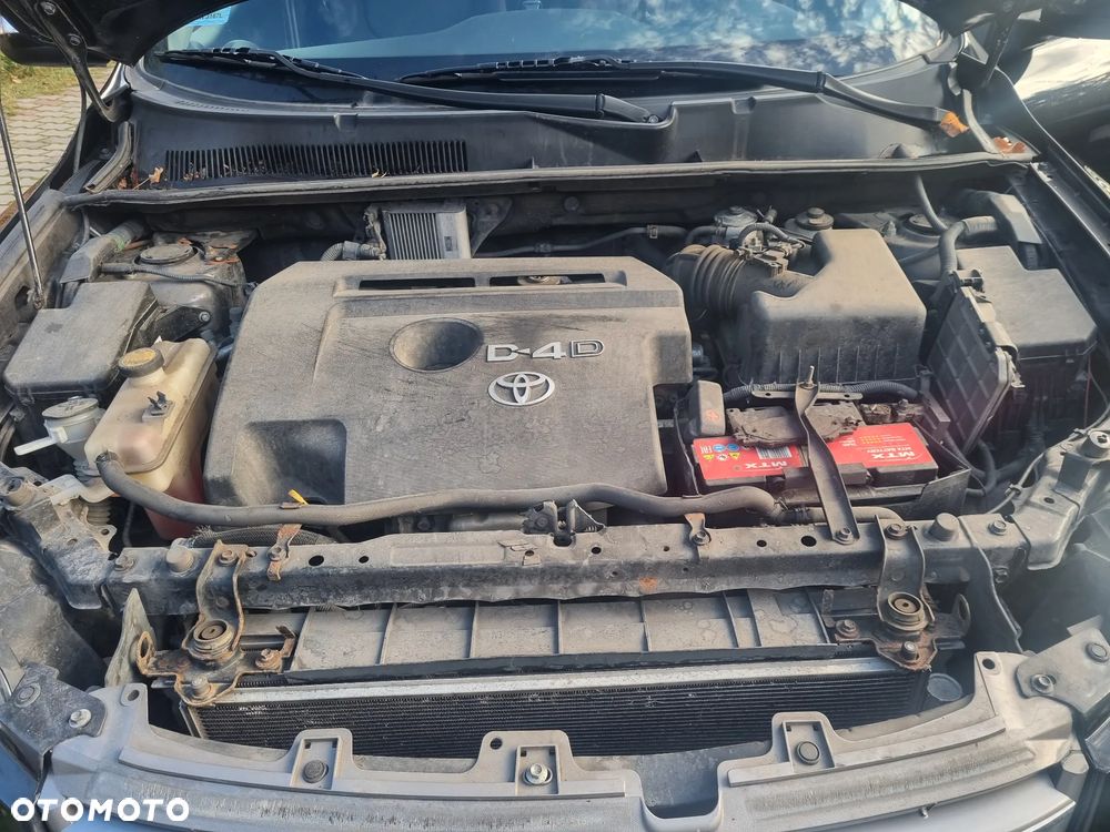Toyota RAV4 2.2 D-4D 2010 - 18