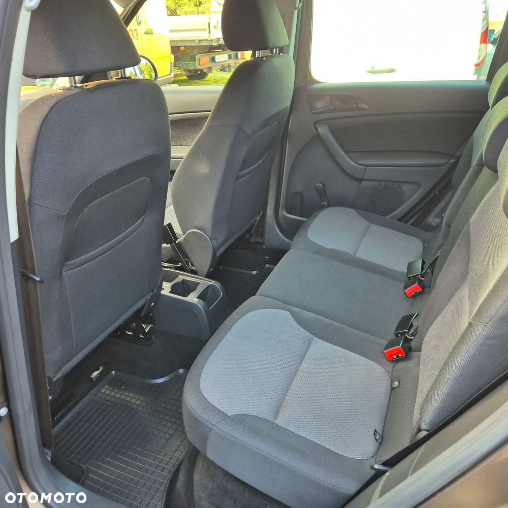 Skoda Yeti 1.2 TSI Elegance PLUS EDITION - 8