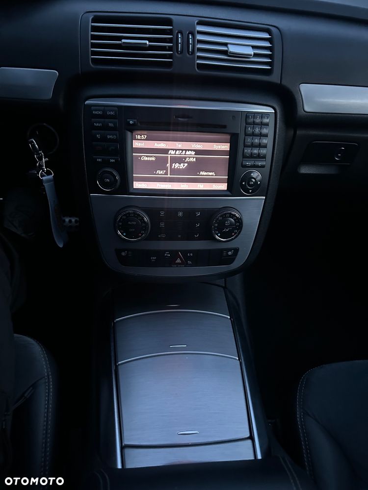 Mercedes-Benz Klasa R - 16