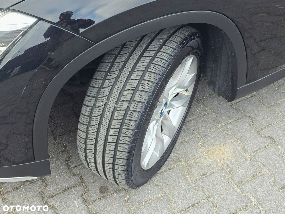 BMW X1 sDrive16d xLine - 31