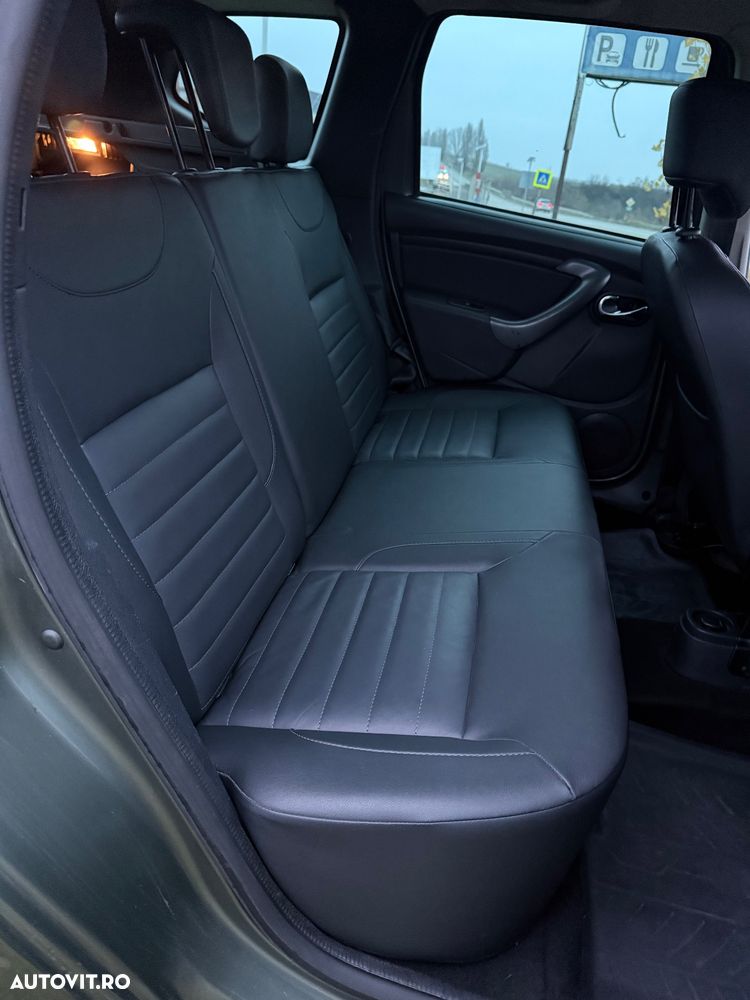 Dacia Duster dCi 110 FAP 4x4 Prestige - 15