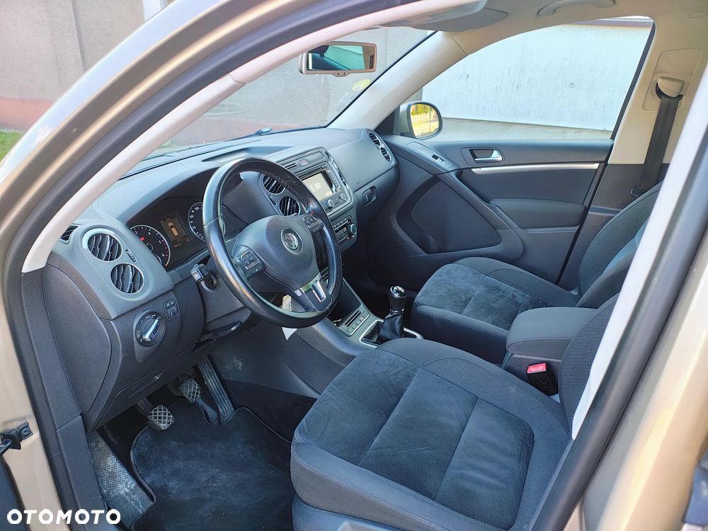 Volkswagen Tiguan - 11