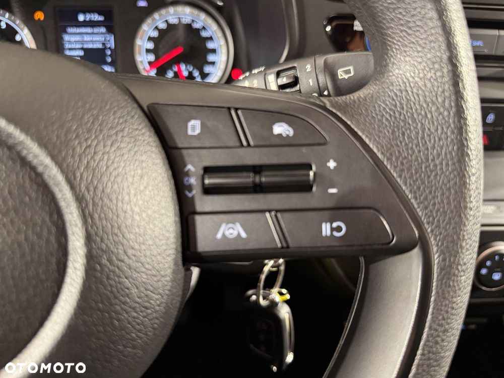 Hyundai i20 - 18
