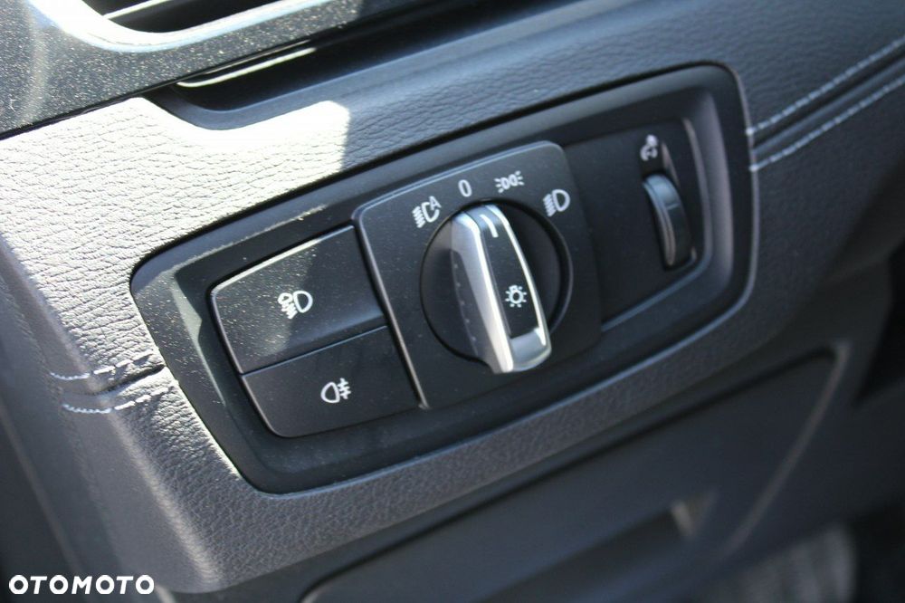 BMW X2 sDrive18i Advantage - 22