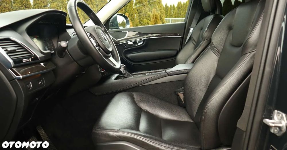 Volvo XC 90 D4 FWD Momentum - 20