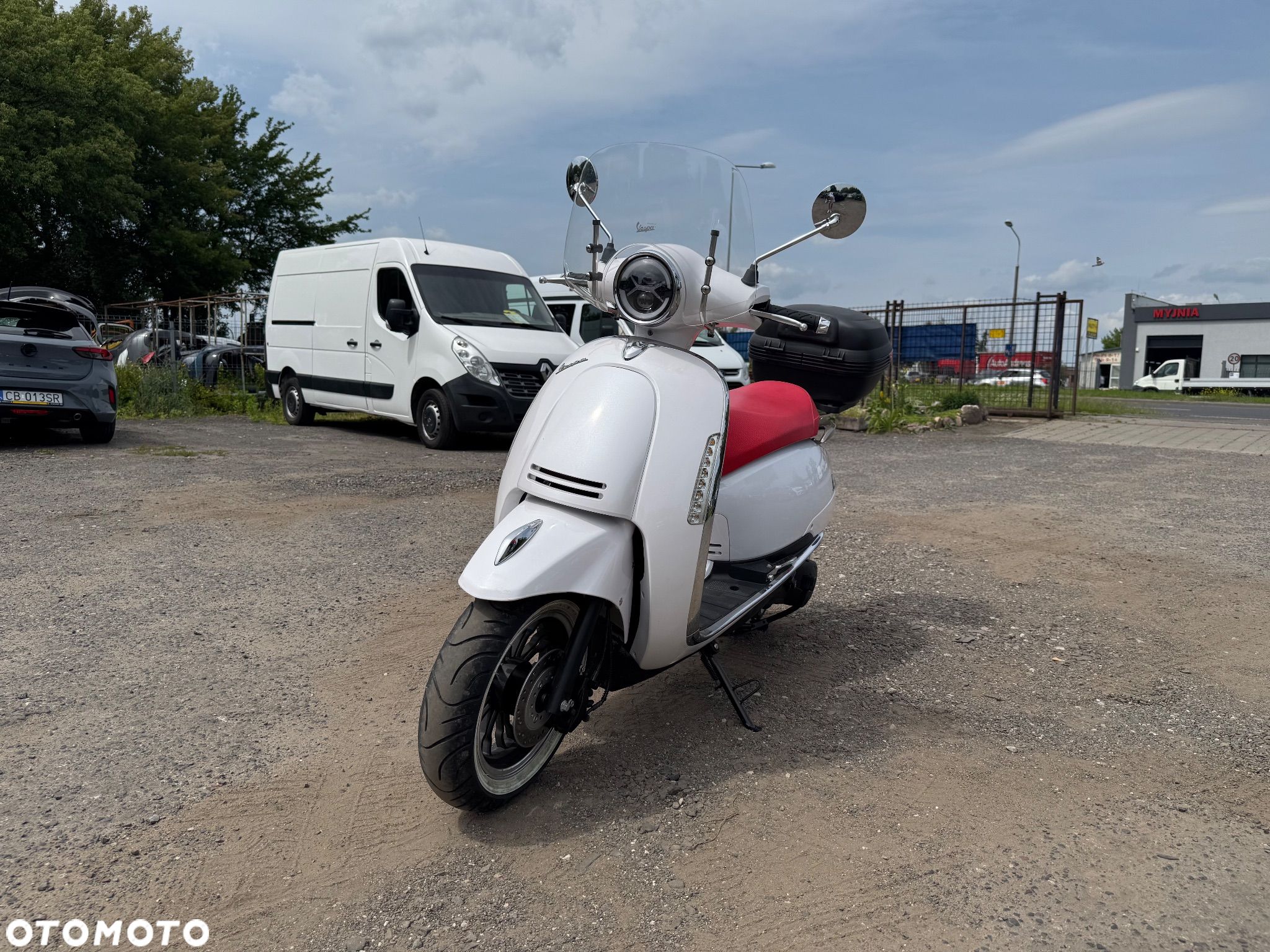 Piaggio Vespa - 1